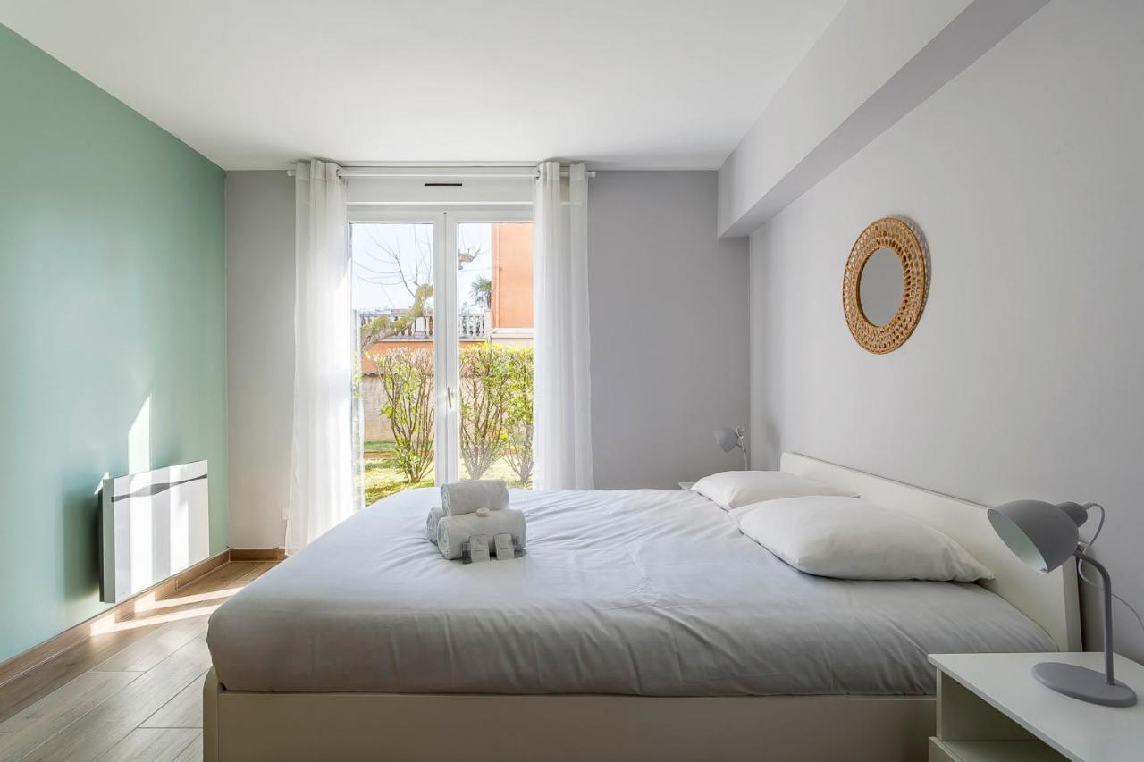 Suite Granges En Rez-De-Jardin Pour 4 Voyageurs Ліон Екстер'єр фото